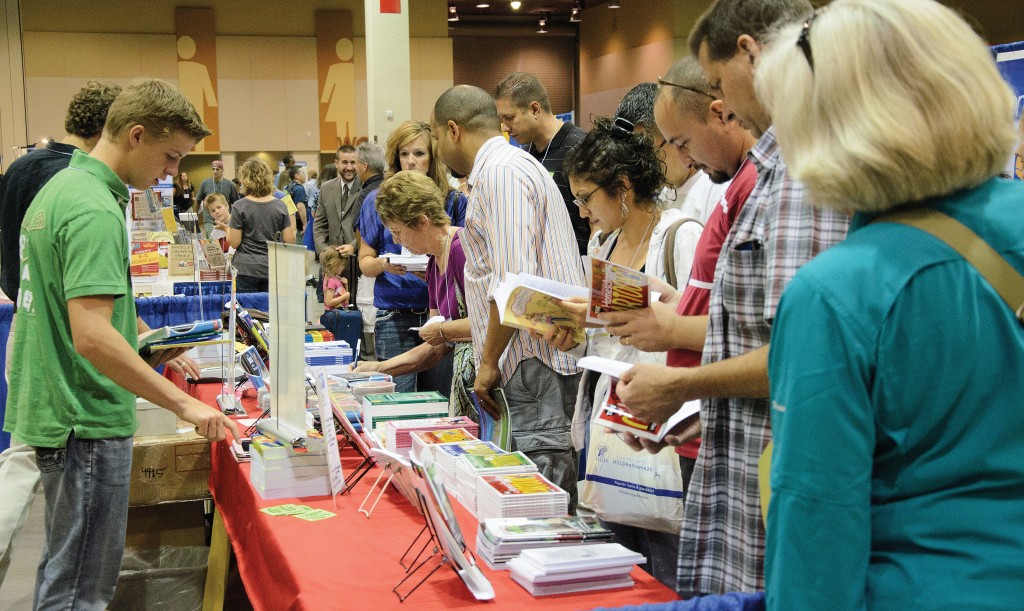 2012_convention_exhibit_hall1